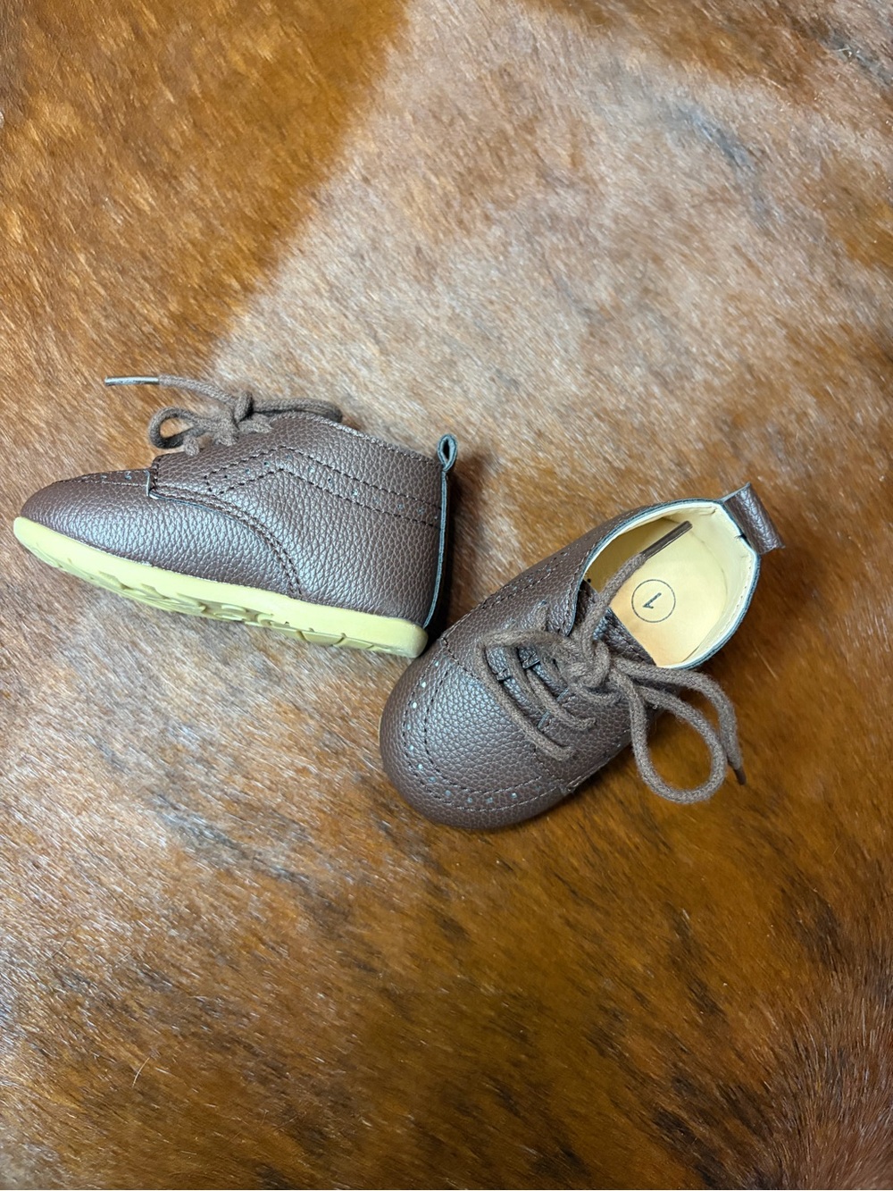 Brown Leather Lace-Up Kids Shoes - Picture 4 of 4